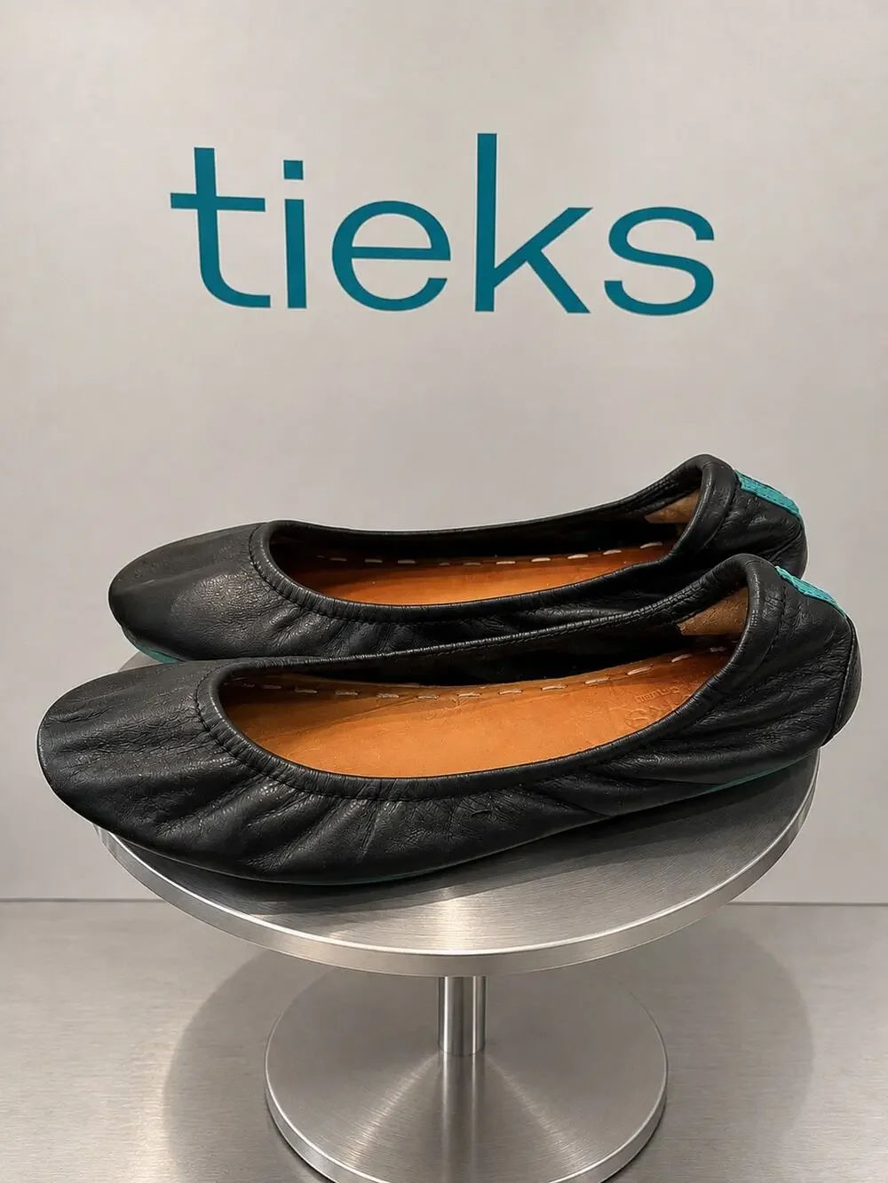 Tieks Matte Black Italian Leather Ballet Flats Women’s Size 7